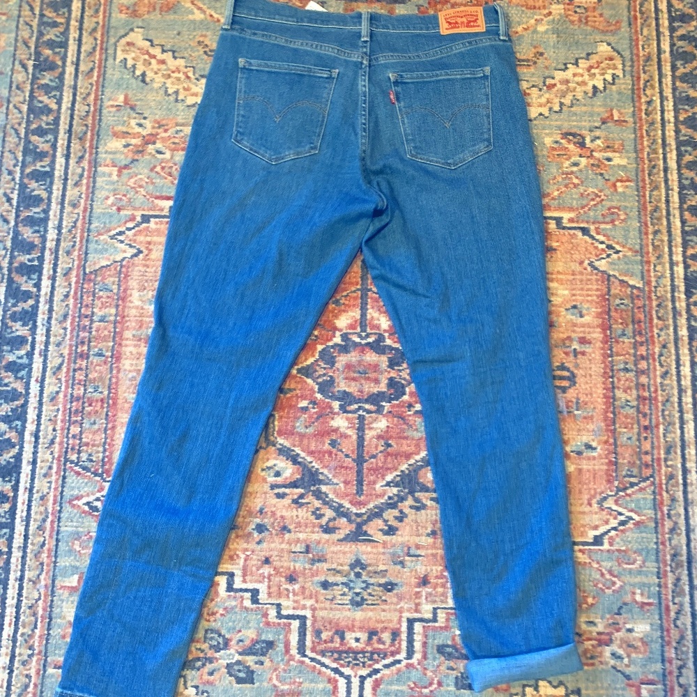 Levis jeans Shaping Skinny 311 size 31